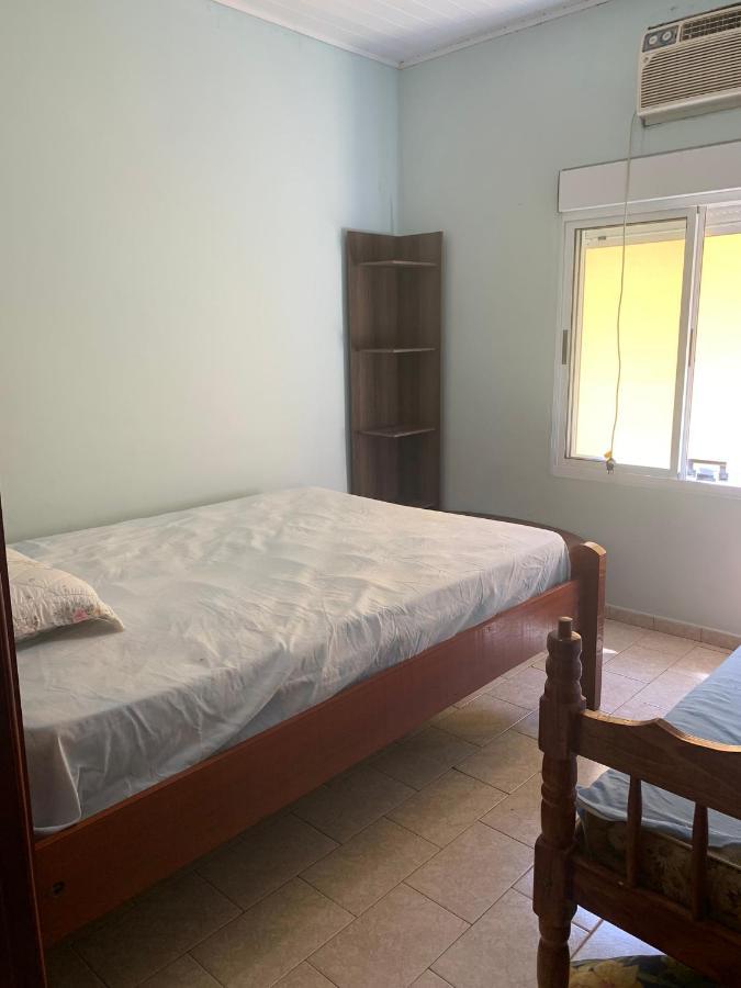 Casa Agradavel Ha 80 Metros Praia Toninhas Убатуба Екстер'єр фото